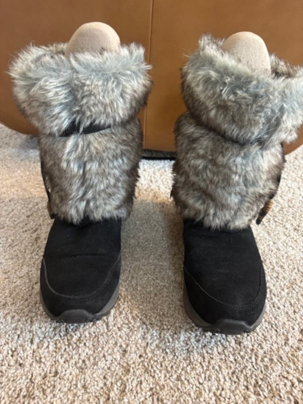 NEW Womens Bare Traps Stay Dry System Black Suede Faux Fur Calf Boots. Sz. 8-1/2